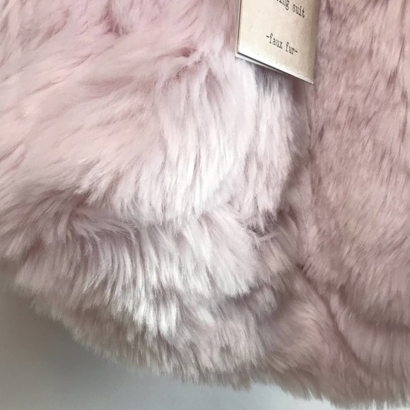 London & Cole Pink Faux Fur Baby Bunting Snow Suit 0-6 months Pom Poms - Picture 3 of 7